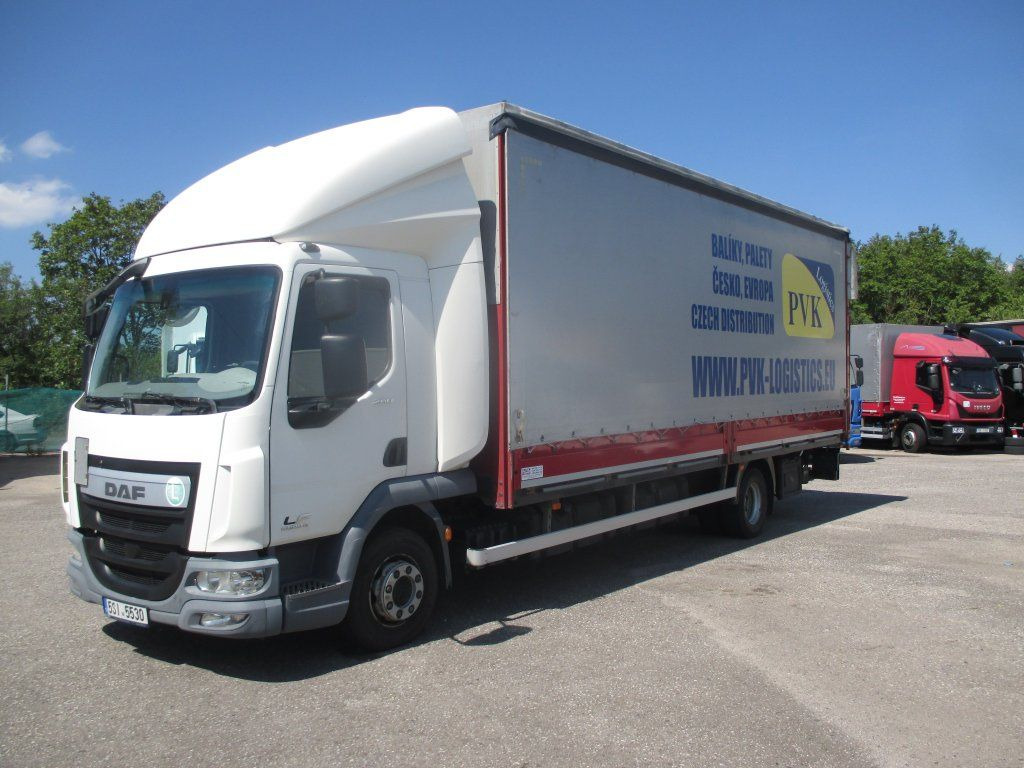 DAF LF 260 - شاحنات مسطحة: صورة 1 DAF LF 260 - شاحنات مسطحة: صورة 1