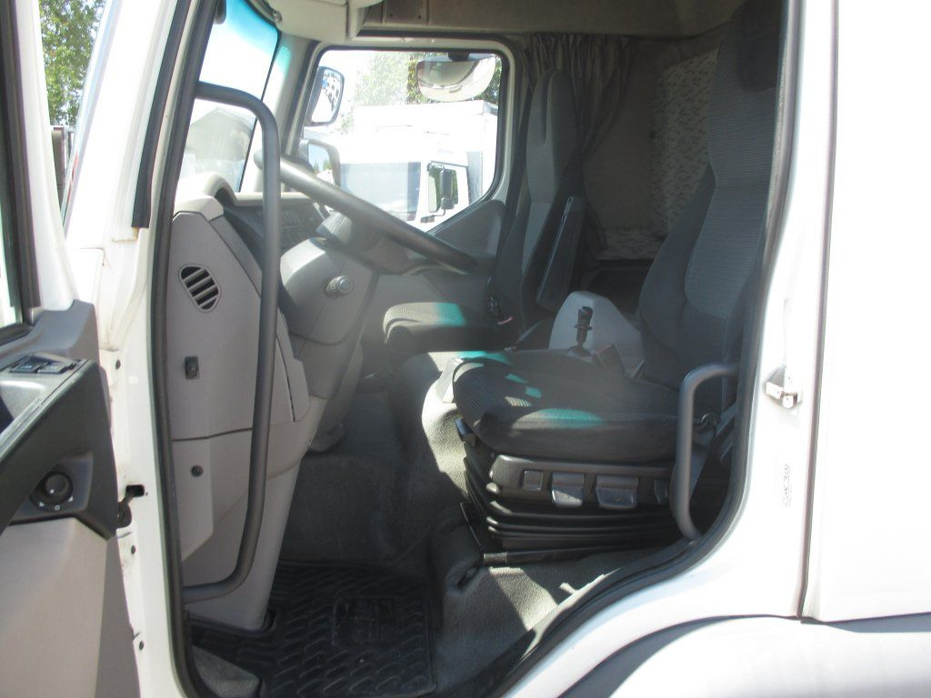 DAF LF 260 - شاحنات مسطحة: صورة 5 DAF LF 260 - شاحنات مسطحة: صورة 5