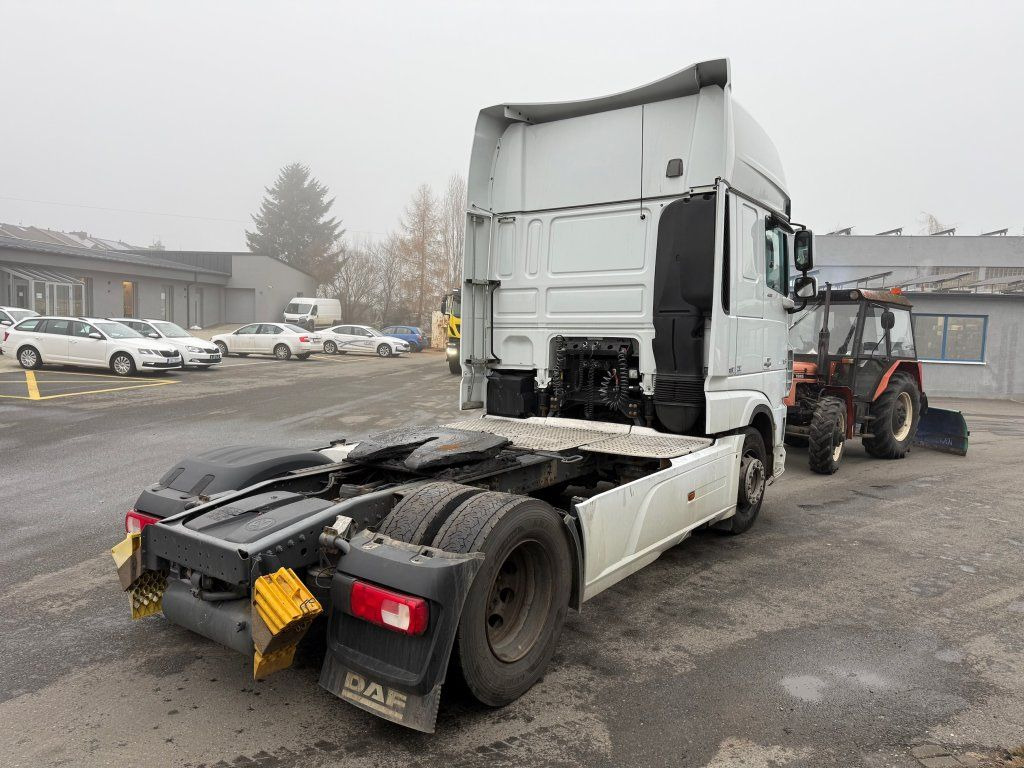 DAF XF480 SSC EURO 6 Undriveable - damaged engine - وحدة جر: صورة 4 DAF XF480 SSC EURO 6 Undriveable - damaged engine - وحدة جر: صورة 4