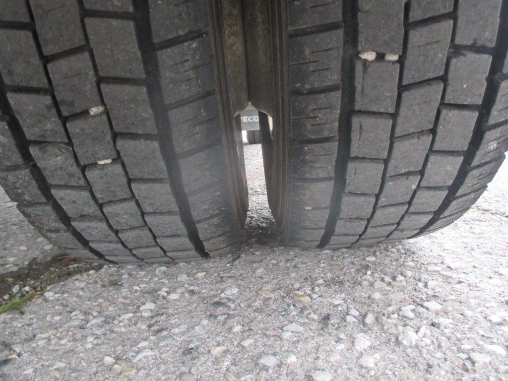 شاحنة ذات خطاف Iveco 120E: صورة 19