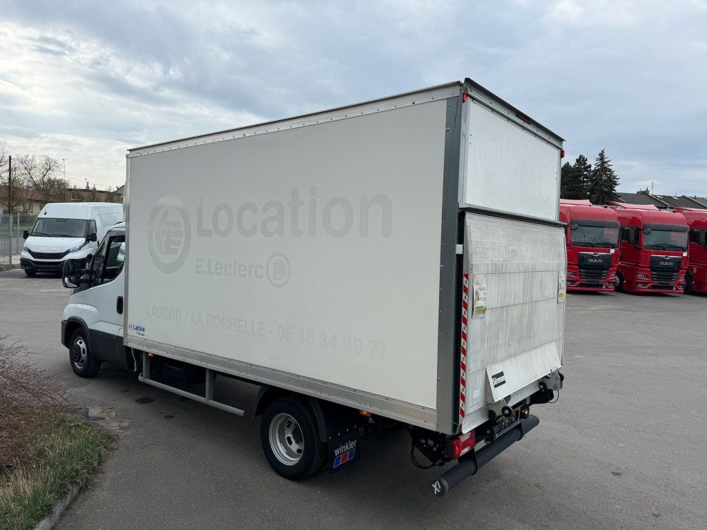 Iveco 35C16 Daily 3,0l - شاحنة مغلقة الصندوق: صورة 4 Iveco 35C16 Daily 3,0l - شاحنة مغلقة الصندوق: صورة 4