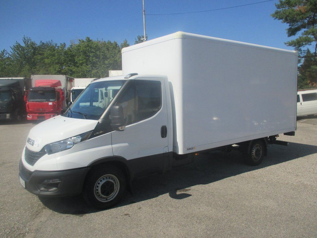 Iveco 35S16 Daily EURO 6 - فان: صورة 1 Iveco 35S16 Daily EURO 6 - فان: صورة 1