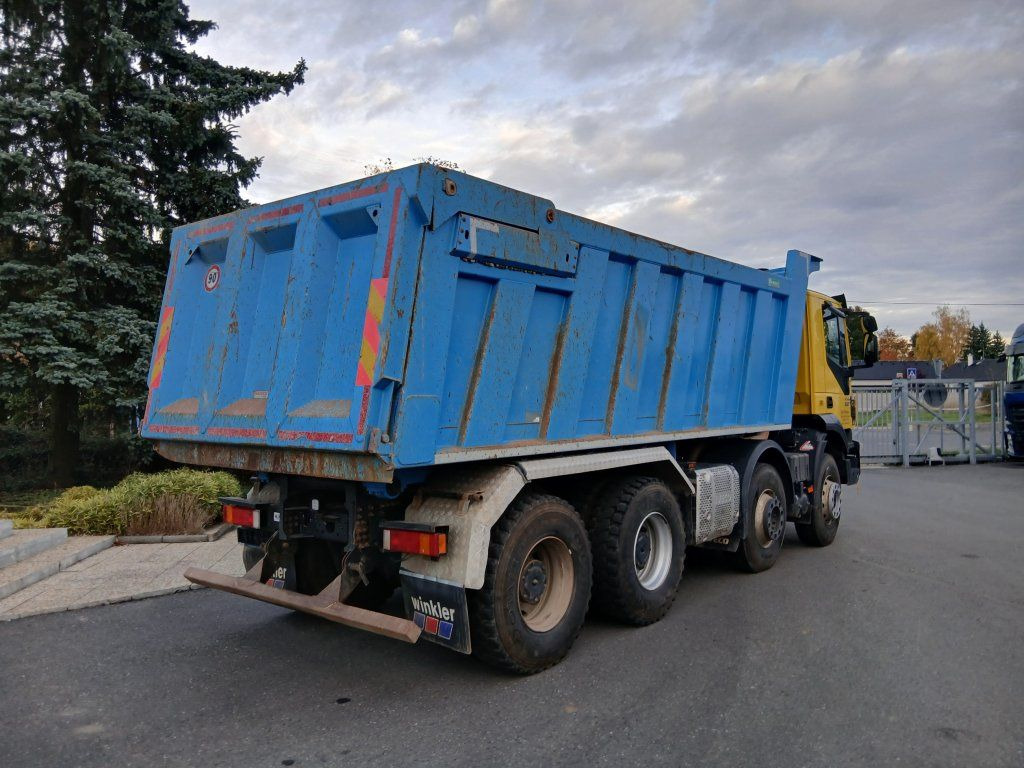 Iveco 410T50 8x4 S1 EURO 6 - شاحنة قلاب: صورة 4 Iveco 410T50 8x4 S1 EURO 6 - شاحنة قلاب: صورة 4