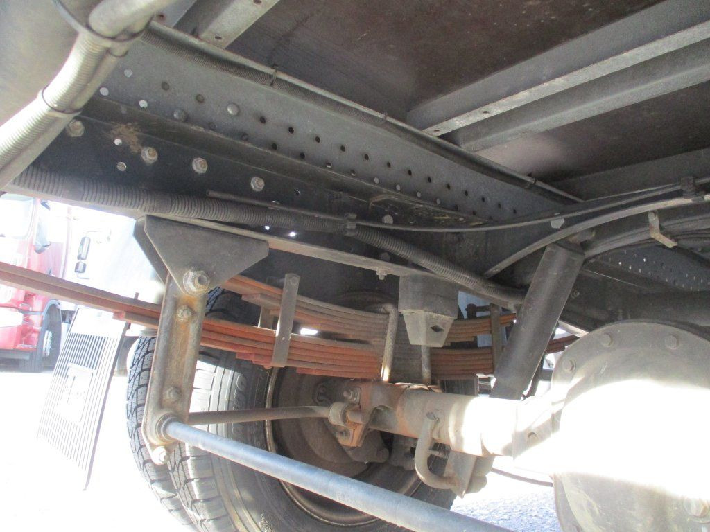 شاحنة مغلقة الصندوق Iveco Daily 35C16 , Höhe 2,3m: صورة 17 شاحنة مغلقة الصندوق Iveco Daily 35C16 , Höhe 2,3m: صورة 17