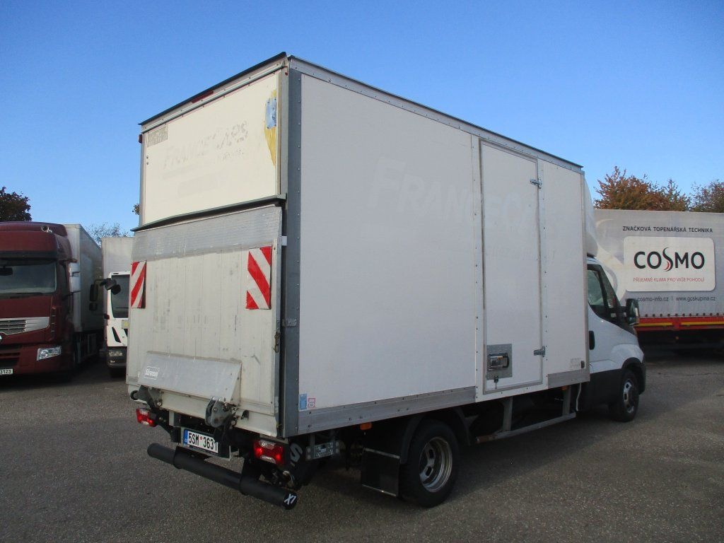 Iveco Daily 35C16 mit LBW - شاحنة مغلقة الصندوق: صورة 3 Iveco Daily 35C16 mit LBW - شاحنة مغلقة الصندوق: صورة 3