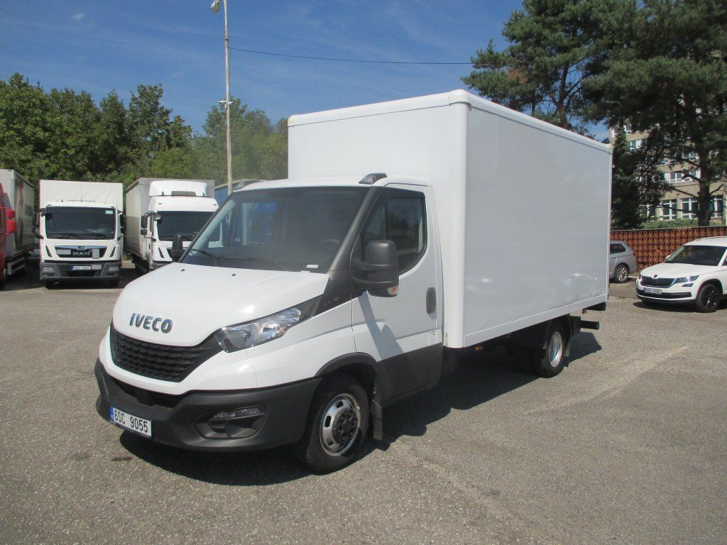 Iveco Daily 35C16 - شاحنة مغلقة الصندوق: صورة 1 Iveco Daily 35C16 - شاحنة مغلقة الصندوق: صورة 1