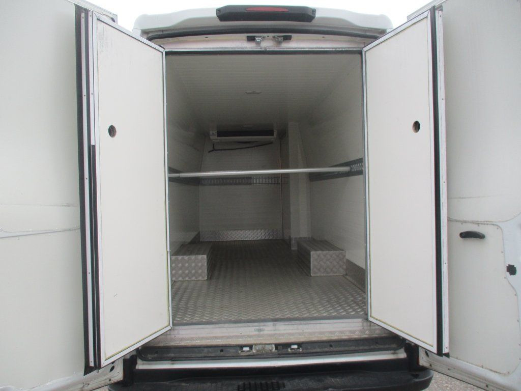 Iveco Daily 35C16 - شاحنة مُبرّدة للتوصيل: صورة 5 Iveco Daily 35C16 - شاحنة مُبرّدة للتوصيل: صورة 5