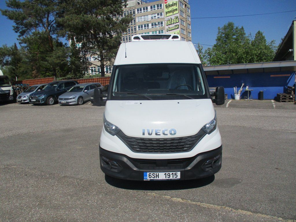 Iveco Daily 35S16 2.3L - شاحنة مُبرّدة للتوصيل: صورة 2 Iveco Daily 35S16 2.3L - شاحنة مُبرّدة للتوصيل: صورة 2