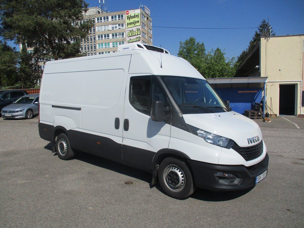 Iveco Daily 35S16 2.3L - شاحنة مُبرّدة للتوصيل: صورة 3 Iveco Daily 35S16 2.3L - شاحنة مُبرّدة للتوصيل: صورة 3
