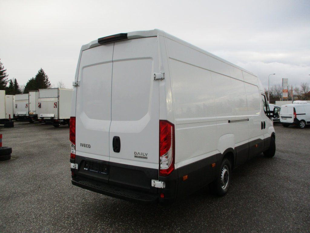 Iveco Daily 35S16 Hi Matic - فان: صورة 3 Iveco Daily 35S16 Hi Matic - فان: صورة 3