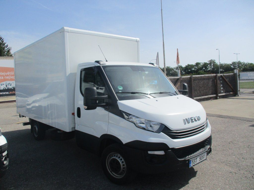 Iveco Daily 35S16 - شاحنة مغلقة الصندوق: صورة 2 Iveco Daily 35S16 - شاحنة مغلقة الصندوق: صورة 2