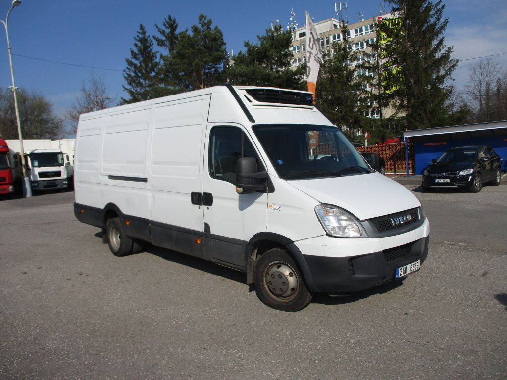 Iveco Daily 50C15 Carrier 350 - شاحنة مُبرّدة للتوصيل: صورة 1 Iveco Daily 50C15 Carrier 350 - شاحنة مُبرّدة للتوصيل: صورة 1