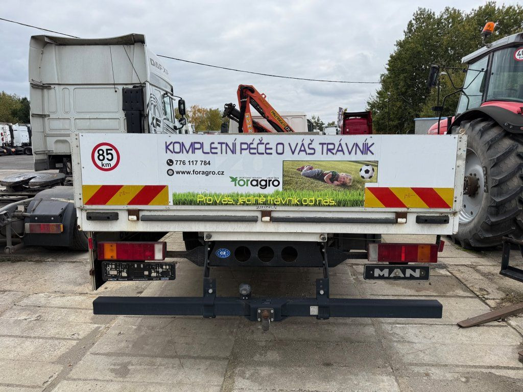 MAN 12.185 EURO 3 Kran UNBEWEGLICH - شاحنة كرين: صورة 4 MAN 12.185 EURO 3 Kran UNBEWEGLICH - شاحنة كرين: صورة 4