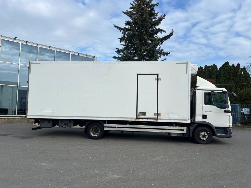 MAN TGL12.220 EURO 6 Carrier Xarios 600 - شاحنة الفريزر: صورة 3 MAN TGL12.220 EURO 6 Carrier Xarios 600 - شاحنة الفريزر: صورة 3