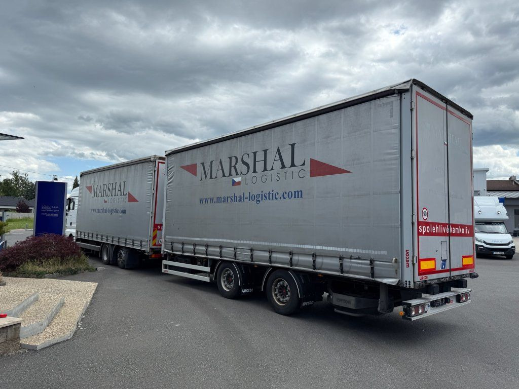 MAN TGX24.510 EURO 6 6x2 + Wecon - شاحنة ستارة, مقطورة ستارة جانبية: صورة 4 MAN TGX24.510 EURO 6 6x2 + Wecon - شاحنة ستارة, مقطورة ستارة جانبية: صورة 4
