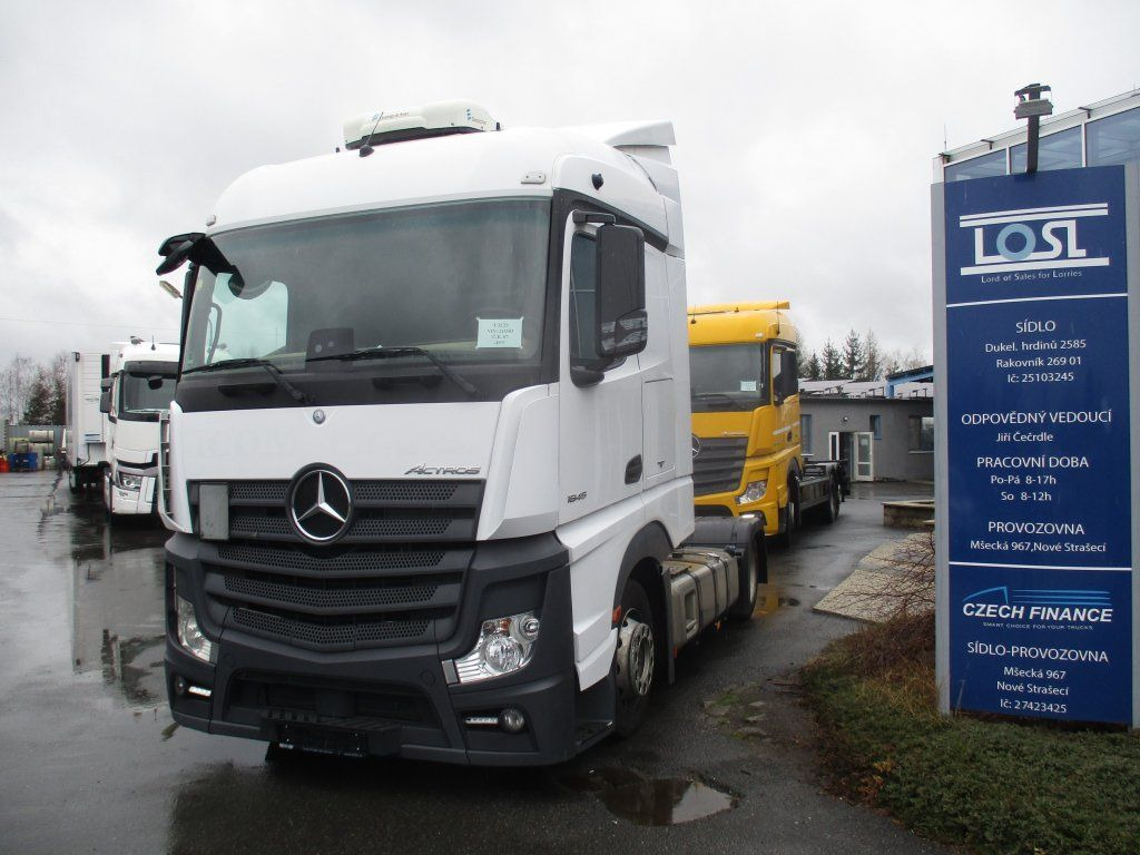 Mercedes-Benz 1845 Actros EURO 6 MEGA/lowdeck - وحدة جر: صورة 1 Mercedes-Benz 1845 Actros EURO 6 MEGA/lowdeck - وحدة جر: صورة 1