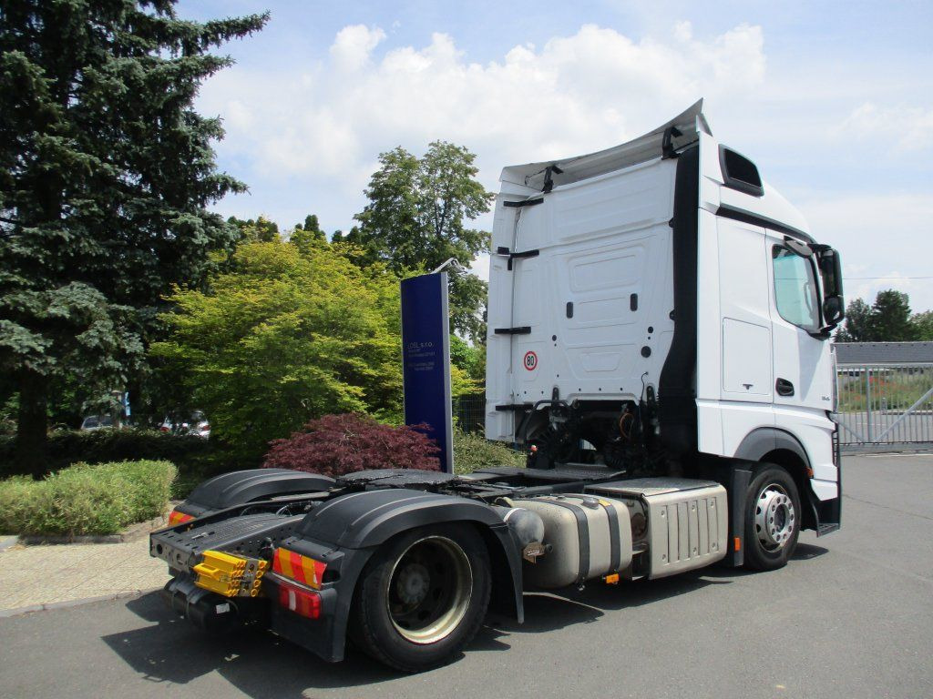 Mercedes-Benz 1845 Actros EURO 6 MEGA/lowdeck - وحدة جر: صورة 5 Mercedes-Benz 1845 Actros EURO 6 MEGA/lowdeck - وحدة جر: صورة 5