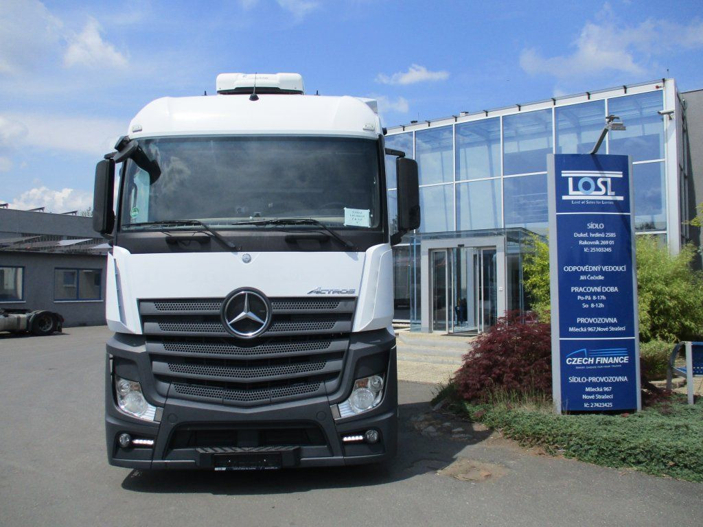 Mercedes-Benz 1845 Actros EURO 6 MEGA/lowdeck - وحدة جر: صورة 2 Mercedes-Benz 1845 Actros EURO 6 MEGA/lowdeck - وحدة جر: صورة 2