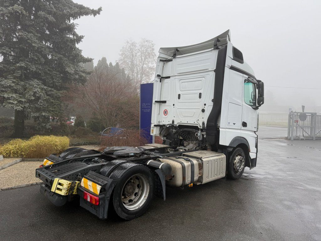 Mercedes-Benz 1845 Actros EURO 6 MEGA/lowdeck - وحدة جر: صورة 4 Mercedes-Benz 1845 Actros EURO 6 MEGA/lowdeck - وحدة جر: صورة 4