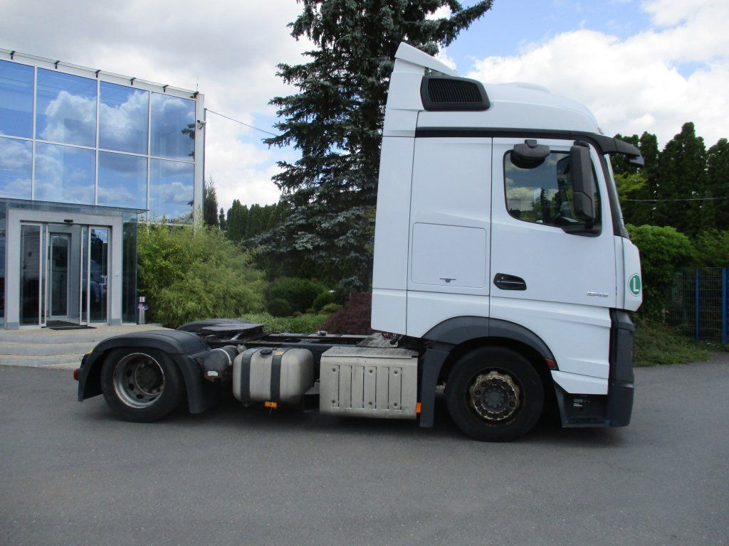Mercedes-Benz 1845 Actros EURO 6 MEGA/lowdeck - وحدة جر: صورة 3 Mercedes-Benz 1845 Actros EURO 6 MEGA/lowdeck - وحدة جر: صورة 3