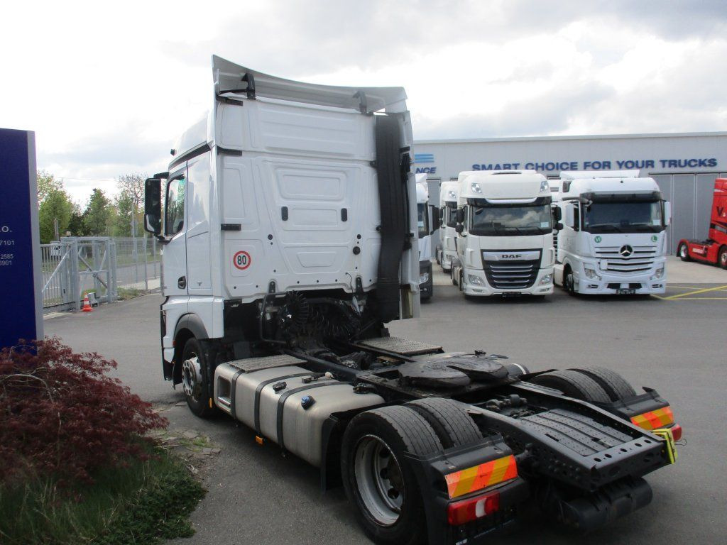 Mercedes-Benz 1845 Actros EURO 6 MEGA/lowdeck - وحدة جر: صورة 5 Mercedes-Benz 1845 Actros EURO 6 MEGA/lowdeck - وحدة جر: صورة 5