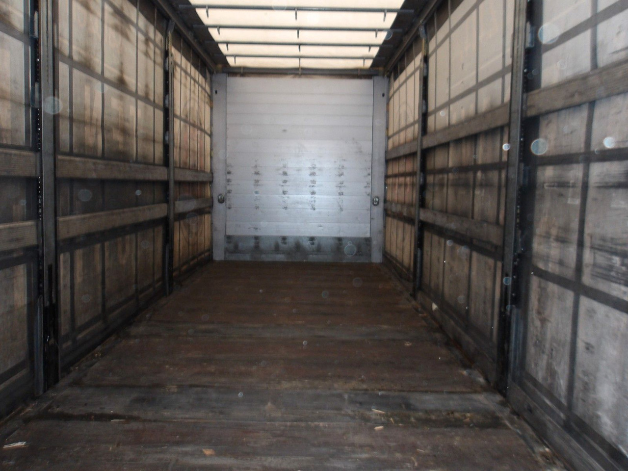 Mercedes-Benz 2548 Actros 6x2 EURO 6 + Schmitz - شاحنة ستارة: صورة 5 Mercedes-Benz 2548 Actros 6x2 EURO 6 + Schmitz - شاحنة ستارة: صورة 5