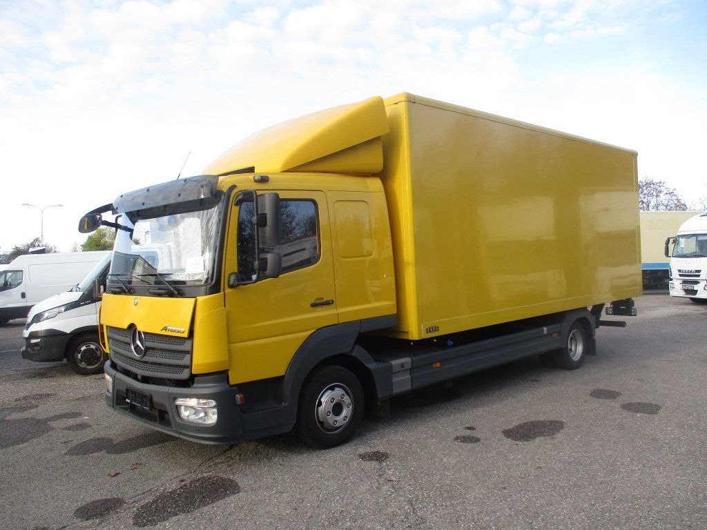Mercedes-Benz Atego 210, Liege - شاحنة مغلقة الصندوق: صورة 1 Mercedes-Benz Atego 210, Liege - شاحنة مغلقة الصندوق: صورة 1