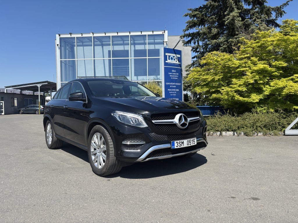 Mercedes-Benz d Coupe - سيارة ستيشن: صورة 2 Mercedes-Benz d Coupe - سيارة ستيشن: صورة 2