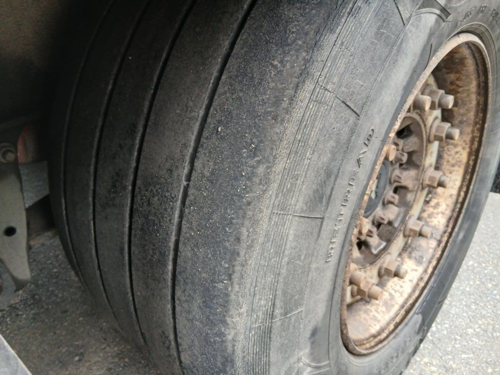 نصف مقطورة ستارة Schmitz Cargobull SCS24 MEGA/lowdeck: صورة 10