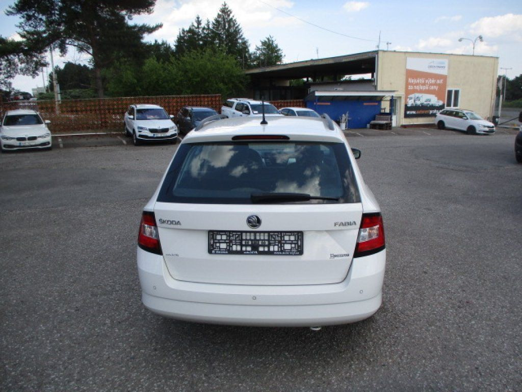Skoda Ambition - سيارة: صورة 5 Skoda Ambition - سيارة: صورة 5
