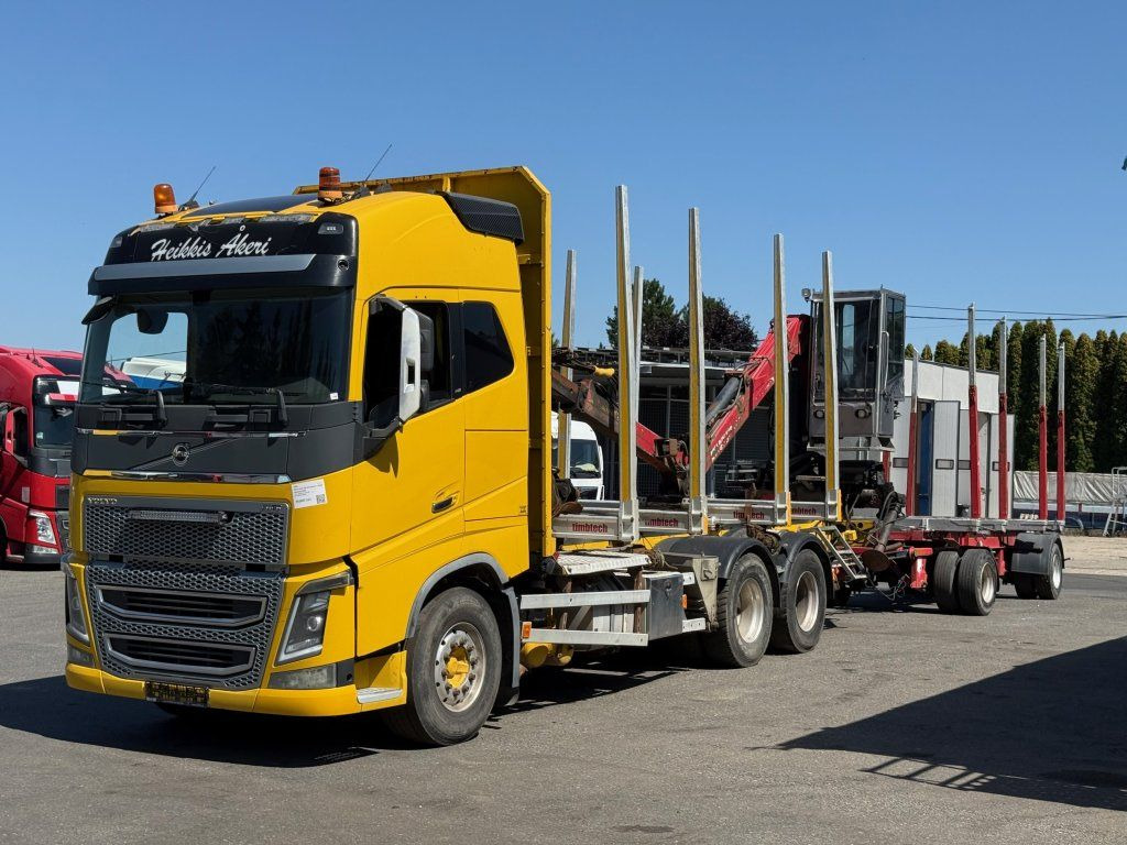 Volvo FH 16 750 6x4 + Fliegl - شاحنة قطع الأشجار, شاحنة كرين: صورة 1 Volvo FH 16 750 6x4 + Fliegl - شاحنة قطع الأشجار, شاحنة كرين: صورة 1