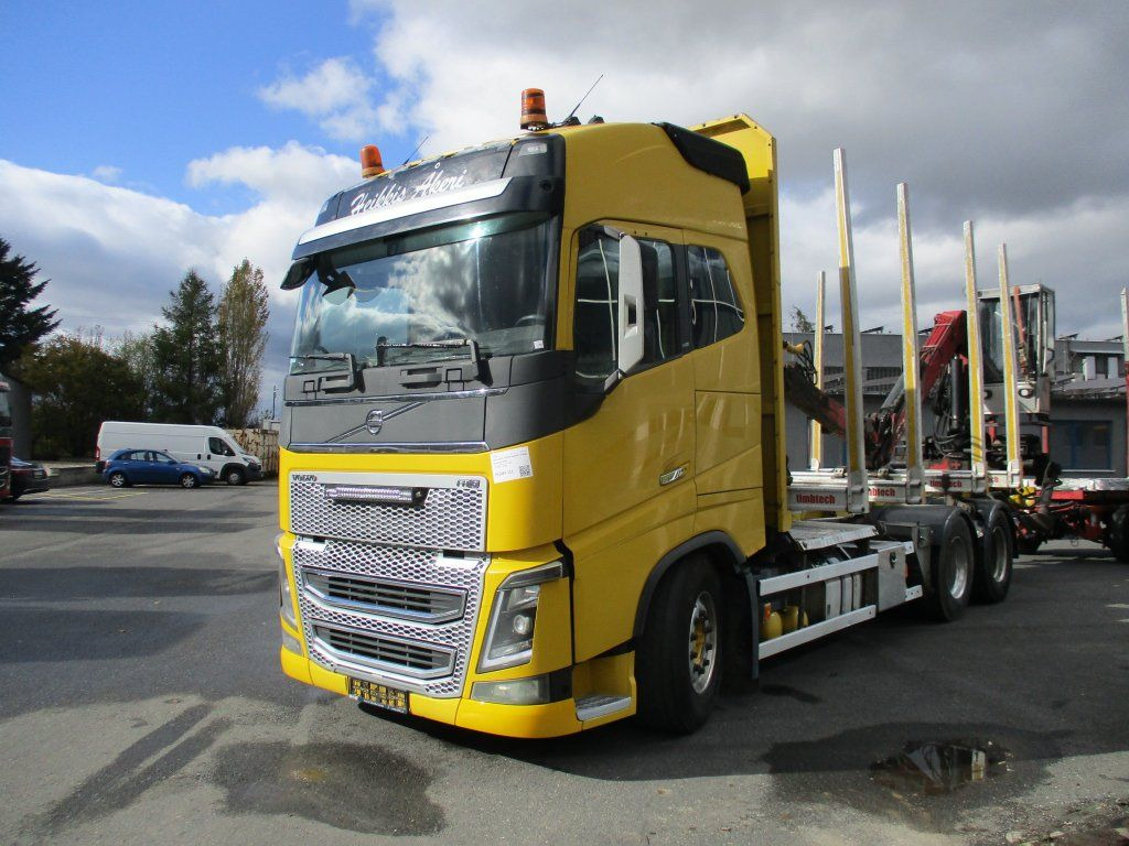 Volvo FH 16 750 6x4 + Fliegl - شاحنة قطع الأشجار, شاحنة كرين: صورة 2 Volvo FH 16 750 6x4 + Fliegl - شاحنة قطع الأشجار, شاحنة كرين: صورة 2