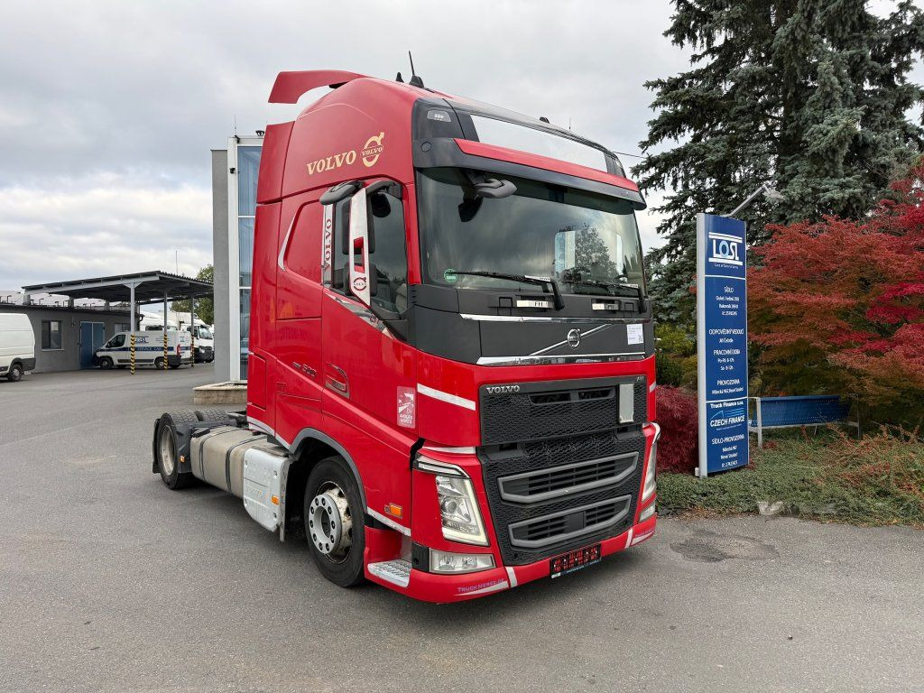 Volvo FH500 EURO 6 MEGA/lowdeck NEW TACHO - وحدة جر: صورة 3 Volvo FH500 EURO 6 MEGA/lowdeck NEW TACHO - وحدة جر: صورة 3