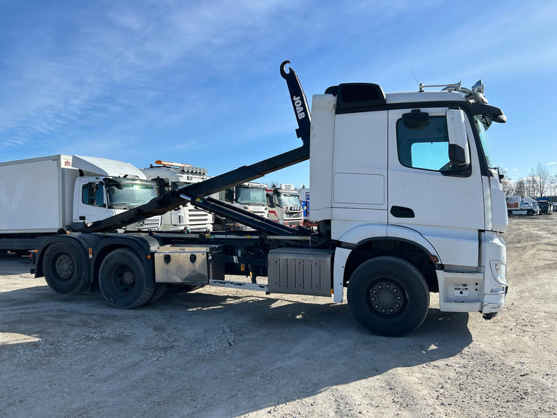 Mercedes-Benz AROCS + JOAB 20t | TULOSSA - شاحنة ذات خطاف: صورة 3 Mercedes-Benz AROCS + JOAB 20t | TULOSSA - شاحنة ذات خطاف: صورة 3