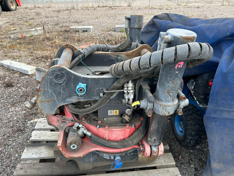 ROTOTILT R8 - ملحق - آلات البناء: صورة 3 ROTOTILT R8 - ملحق - آلات البناء: صورة 3