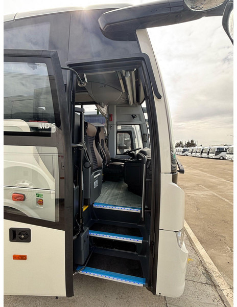 Temsa MD9 / 34+1+1 ISTUMAPAIKKAA / ILMASTOINTI / WC / WEBASTO / JÄÄKAAPPI - مركبة كوتش: صورة 4 Temsa MD9 / 34+1+1 ISTUMAPAIKKAA / ILMASTOINTI / WC / WEBASTO / JÄÄKAAPPI - مركبة كوتش: صورة 4