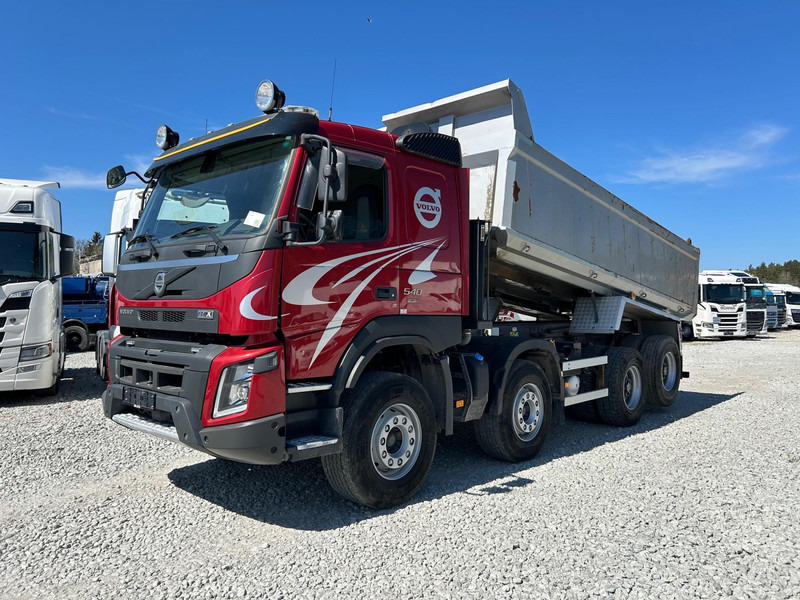 Volvo FMX 540 8x4 | TULOSSA - شاحنة قلاب: صورة 1 Volvo FMX 540 8x4 | TULOSSA - شاحنة قلاب: صورة 1
