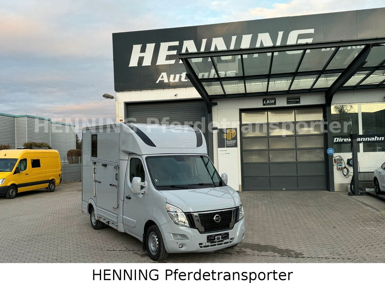 Nissan Interstar - شاحنة نقل المواشي: صورة 1 Nissan Interstar - شاحنة نقل المواشي: صورة 1