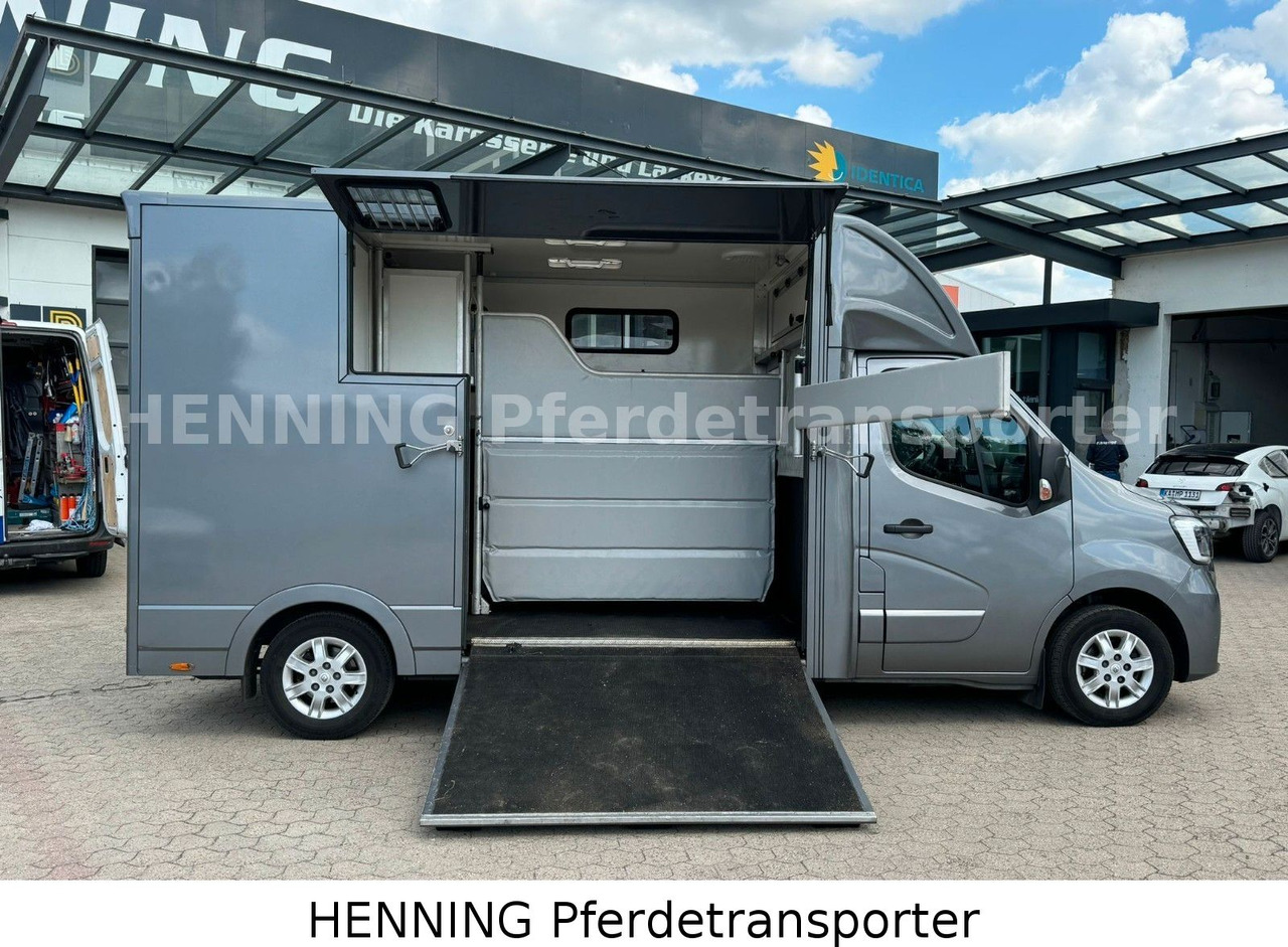 Renault 3-Sitzer - شاحنة نقل خيل, شاحنة التوصيل: صورة 3 Renault 3-Sitzer - شاحنة نقل خيل, شاحنة التوصيل: صورة 3