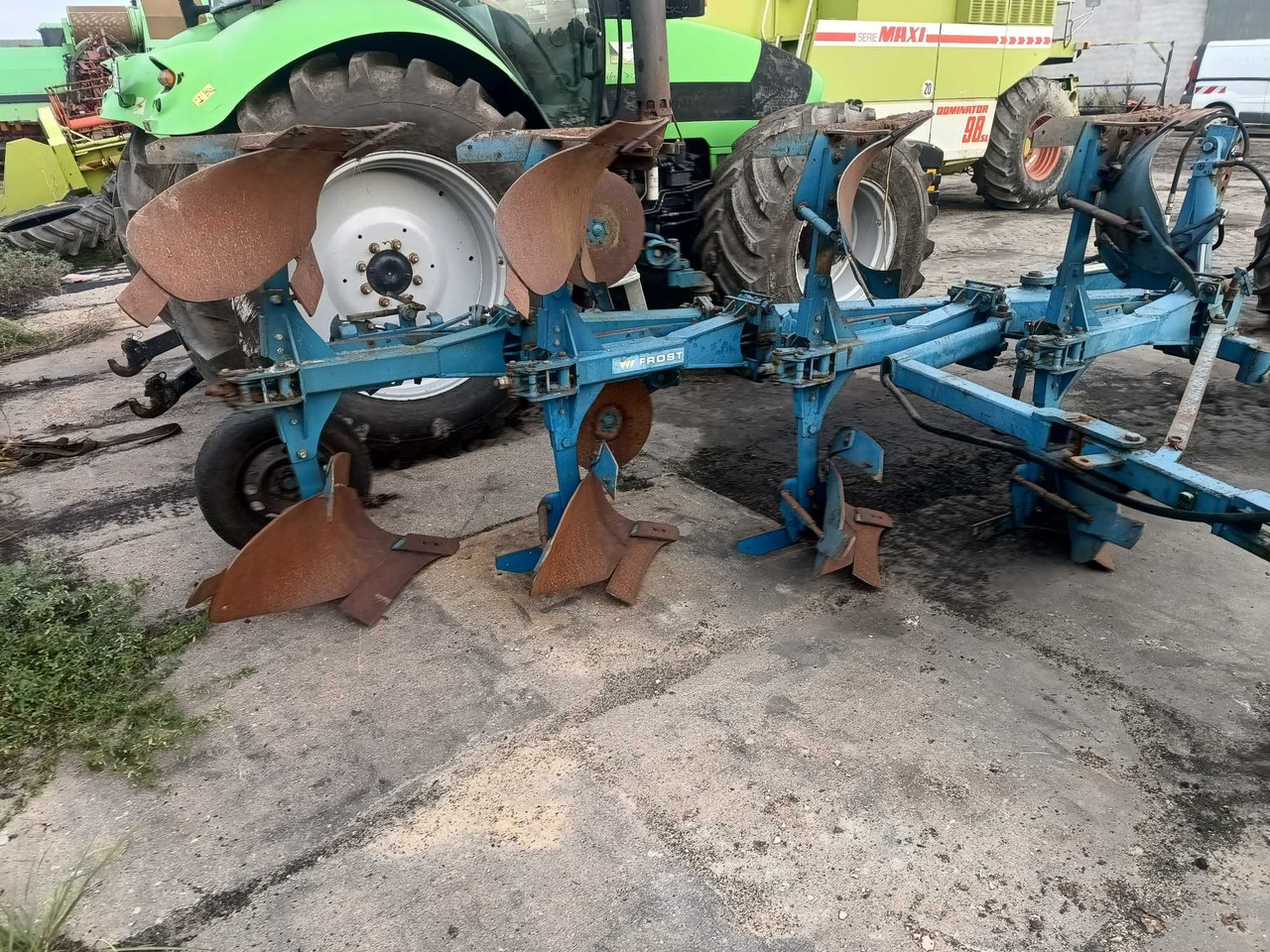 Pług 4 skibowy Frost - آليات: صورة 4 Pług 4 skibowy Frost - آليات: صورة 4