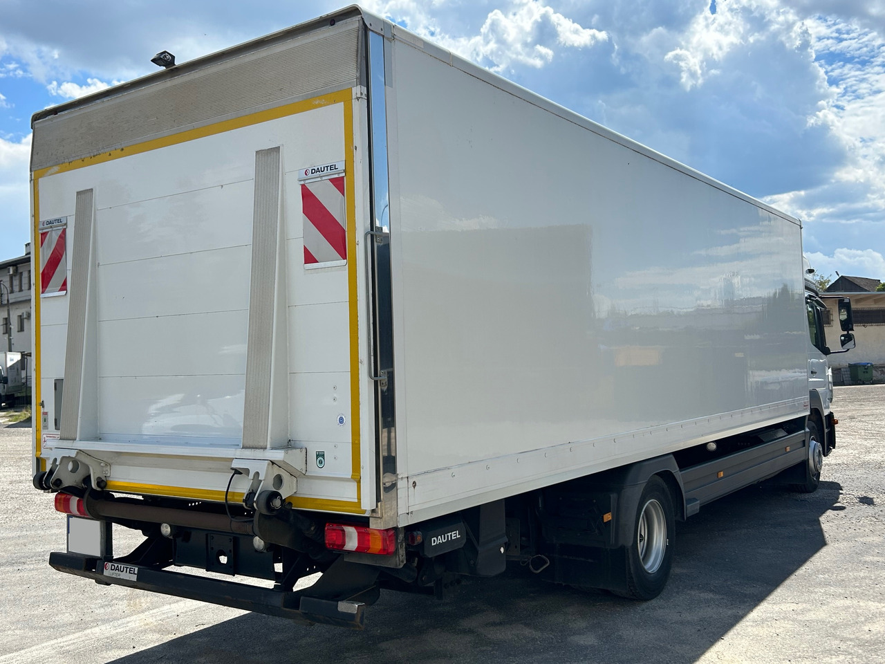 MERCEDES-BENZ ATEGO 1230 / BIGSPACE / 2020 / KOFFER 19 EPAL / LBW 2T - شاحنة مقفلة: صورة 3 MERCEDES-BENZ ATEGO 1230 / BIGSPACE / 2020 / KOFFER 19 EPAL / LBW 2T - شاحنة مقفلة: صورة 3