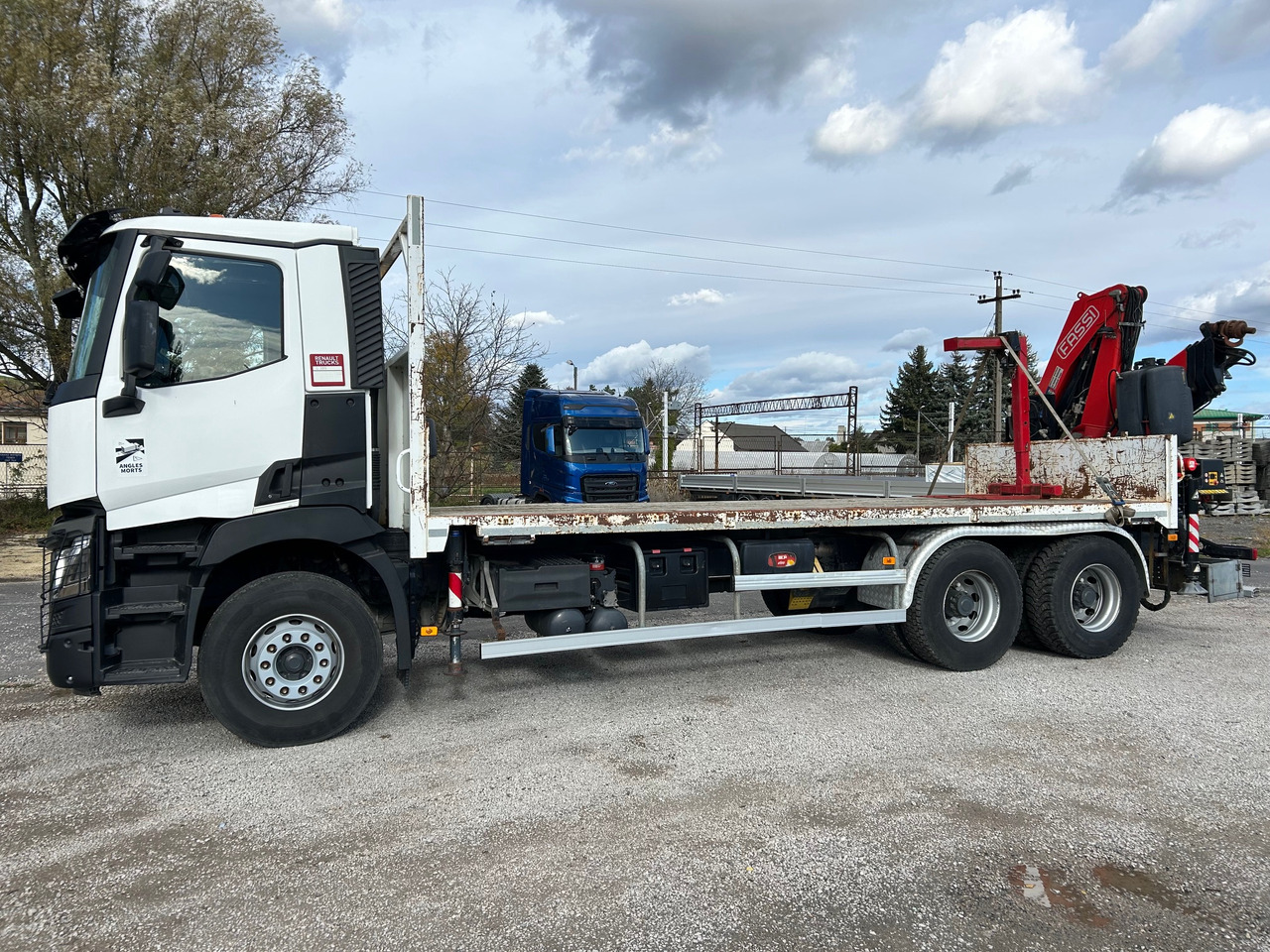 RENAULT C380 6X4 / FASSI F215A + REMOTE / ROTATOR - شاحنة كرين: صورة 2 RENAULT C380 6X4 / FASSI F215A + REMOTE / ROTATOR - شاحنة كرين: صورة 2
