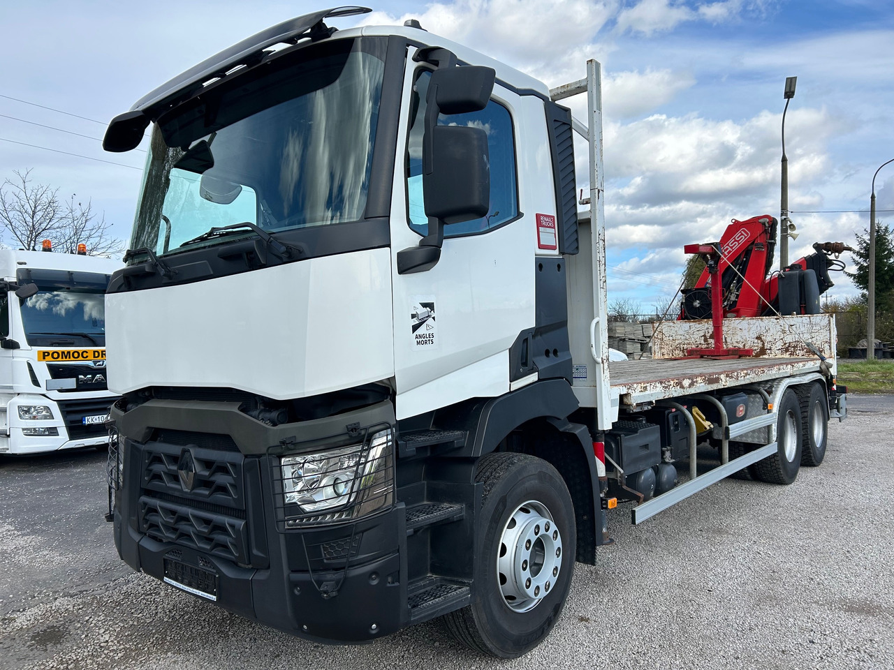 RENAULT C380 6X4 / FASSI F215A + REMOTE / ROTATOR - شاحنة كرين: صورة 1 RENAULT C380 6X4 / FASSI F215A + REMOTE / ROTATOR - شاحنة كرين: صورة 1