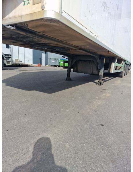 Chereau Thermo King SLX 200 - 2m50 high - نصف مقطورة مُبرِّدة: صورة 4 Chereau Thermo King SLX 200 - 2m50 high - نصف مقطورة مُبرِّدة: صورة 4