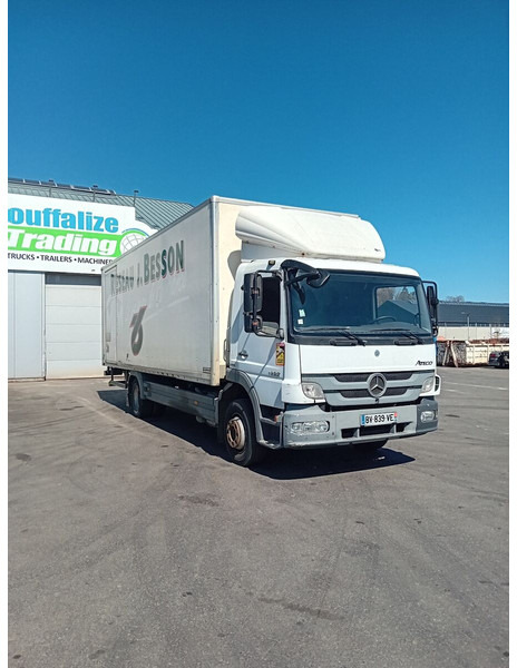 Mercedes-Benz Atego 1222 - شاحنة مقفلة: صورة 2 Mercedes-Benz Atego 1222 - شاحنة مقفلة: صورة 2