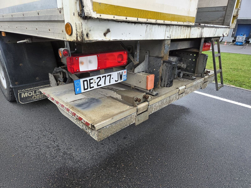 Renault Premium 380dxi - شاحنة مقفلة: صورة 4 Renault Premium 380dxi - شاحنة مقفلة: صورة 4