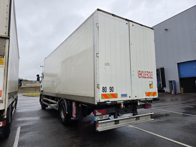 Scania R360 - شاحنة مقفلة: صورة 2 Scania R360 - شاحنة مقفلة: صورة 2