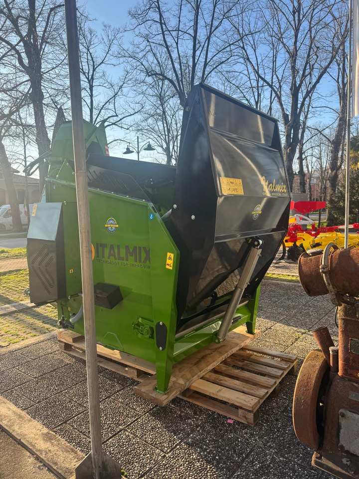 Italmix Agile power lp - عربة خلط الأعلاف: صورة 2 Italmix Agile power lp - عربة خلط الأعلاف: صورة 2