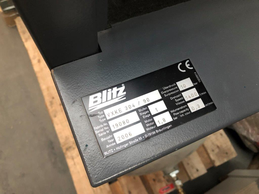 Blitz VXKE 304 - 90 Noise Enclosed Piston Compressor - الضاغط: صورة 2 Blitz VXKE 304 - 90 Noise Enclosed Piston Compressor - الضاغط: صورة 2