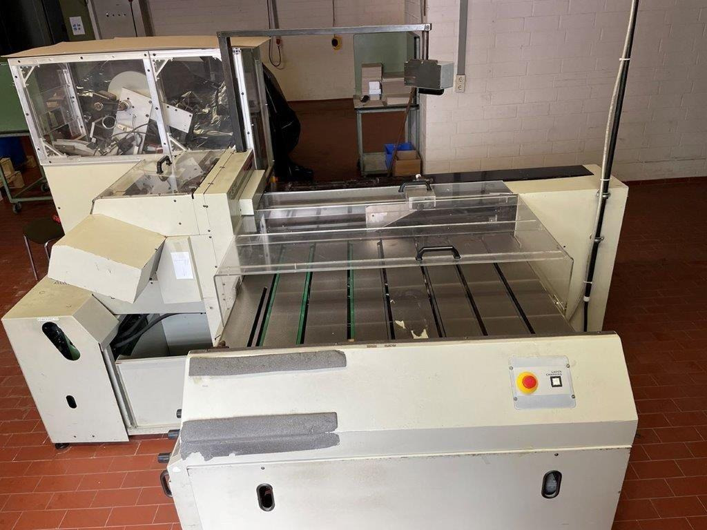 Blumer Atlas 200 label punch with Strip feeder and tape unit SE 18.4 - آلات الطباعة: صورة 3 Blumer Atlas 200 label punch with Strip feeder and tape unit SE 18.4 - آلات الطباعة: صورة 3